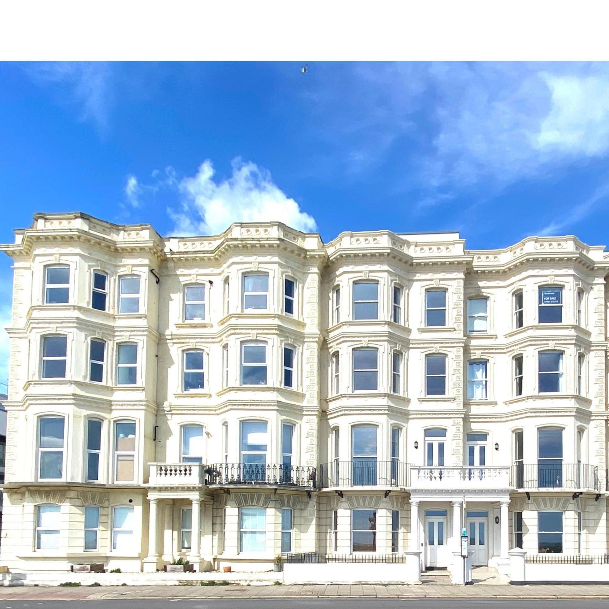 Stunning 2 Bed Apartment Sea Views And Parking رذينج المظهر الخارجي الصورة